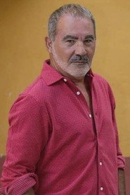 Valentín Paredes