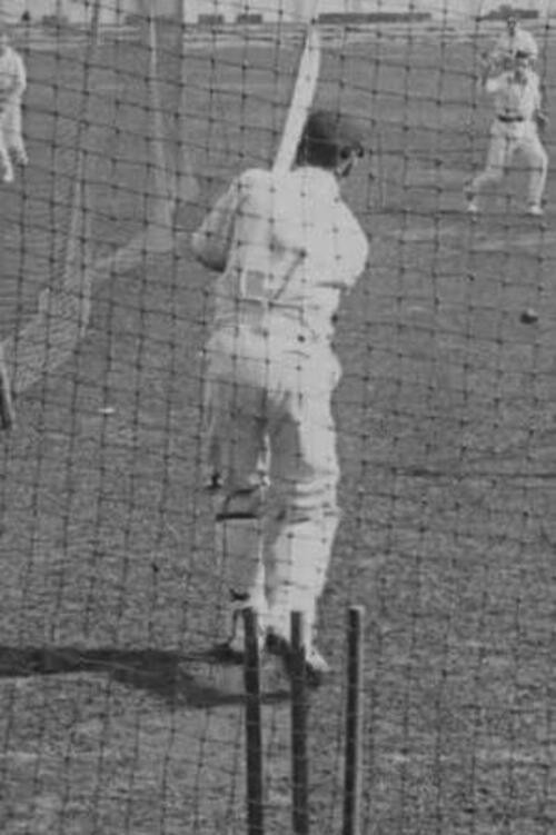 Cricket Again! poster