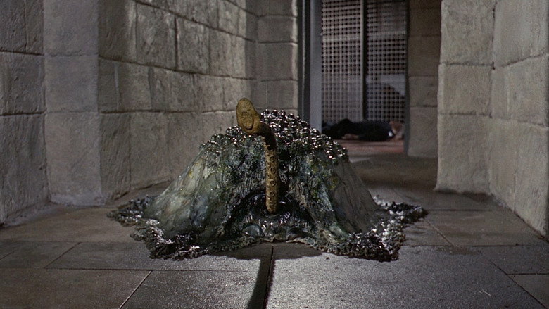 Island of Terror still 6