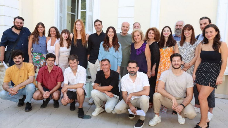 Glykanisos still 1