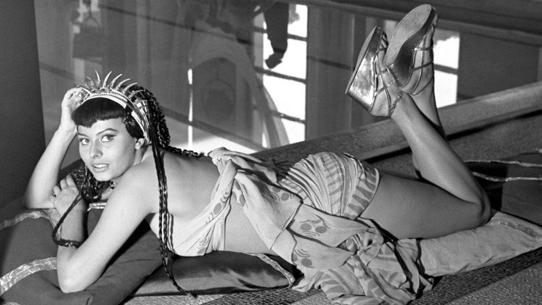 Two Nights with Cleopatra still 2