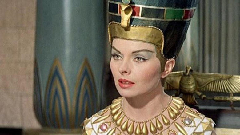 Nefertiti, Queen of the Nile still 1