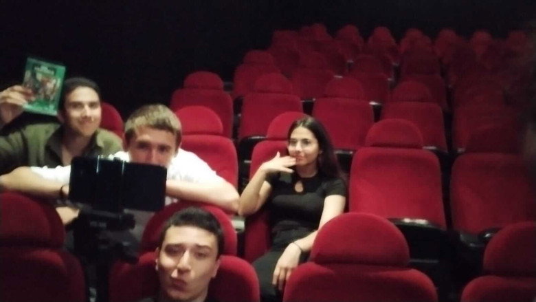 Geride Kalanlar still 1