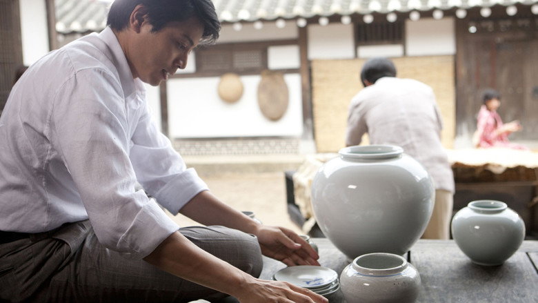 The Way: Man of the White Porcelain still 3