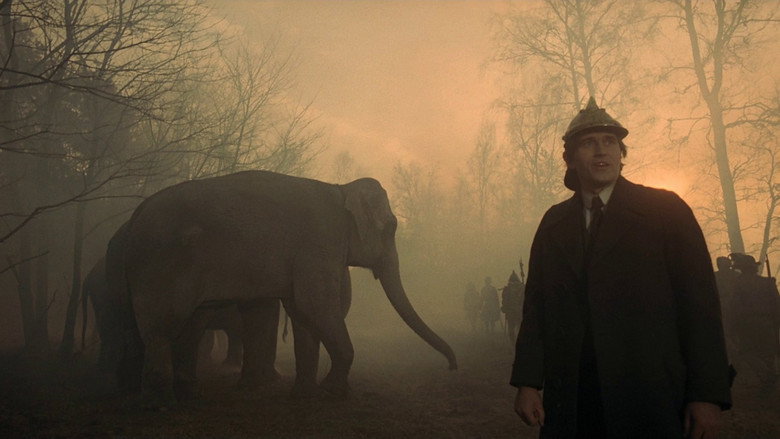 The Hourglass Sanatorium still 4