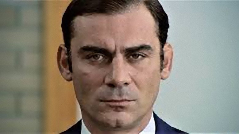 Investigation of a Citizen Above Suspicion still 4