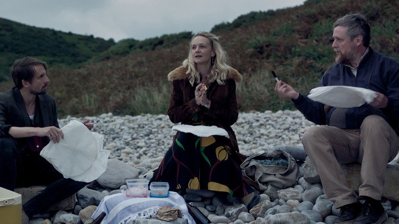 The Ballad of Wallis Island still 6