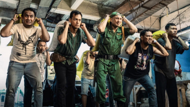 Bapakmu Kiper still 4
