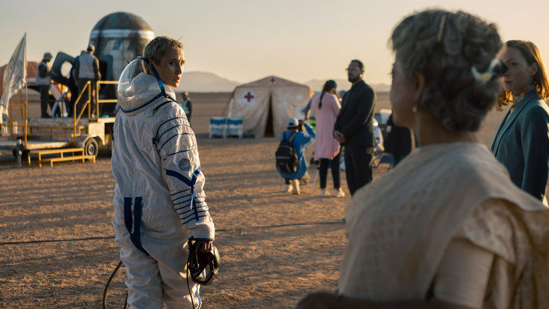 The Signal still 2