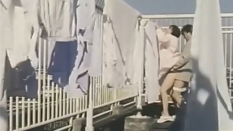 Chikan to nozoki: fujin-ka byôtô still 4