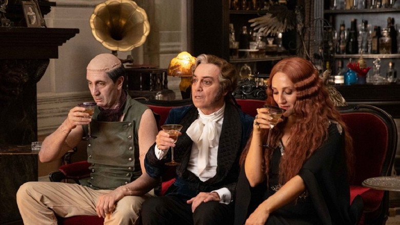 Help! My In-Laws Are Vampires! still 2
