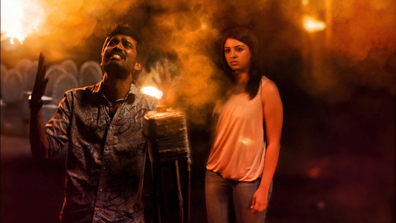Mayakkam Enna still 3
