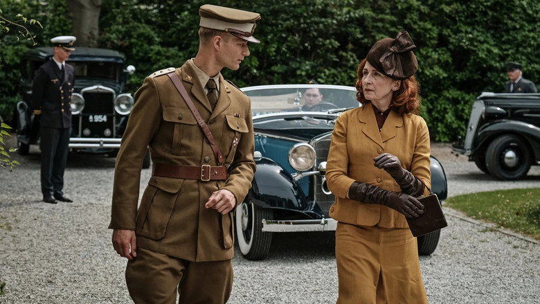 Into the Darkness still 5