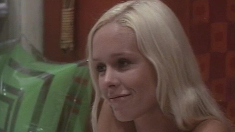 Swedish Fly Girls still 1