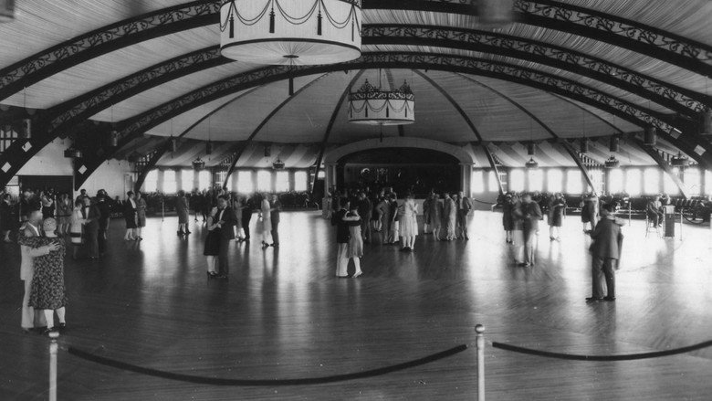 A Legacy Of Memories: Silver Beach Amusement Park still 4
