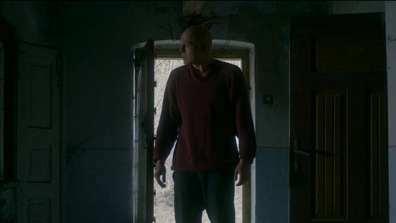 Totem still 4