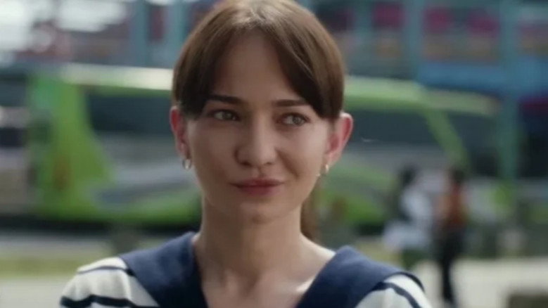Maids to Order still 2