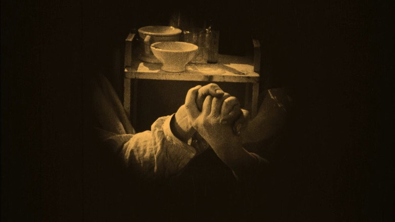 J'Accuse still 7