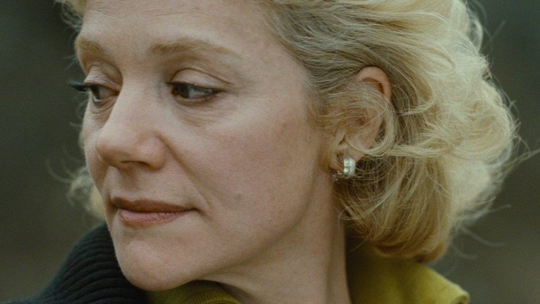 The Headless Woman still 3