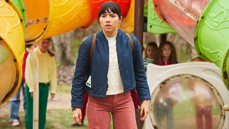 Hive still 2
