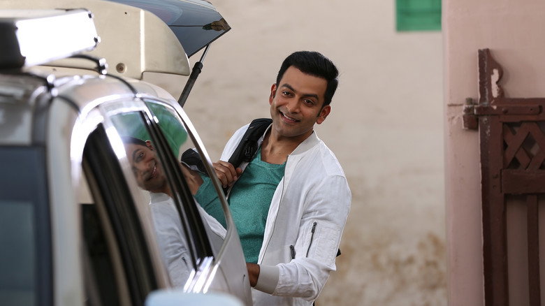 Oozham still 5
