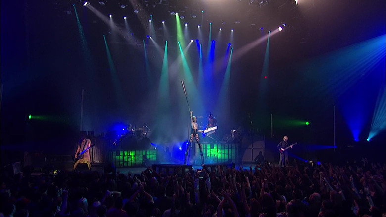 Marilyn Manson - Guns, God and Government World Tour still 8
