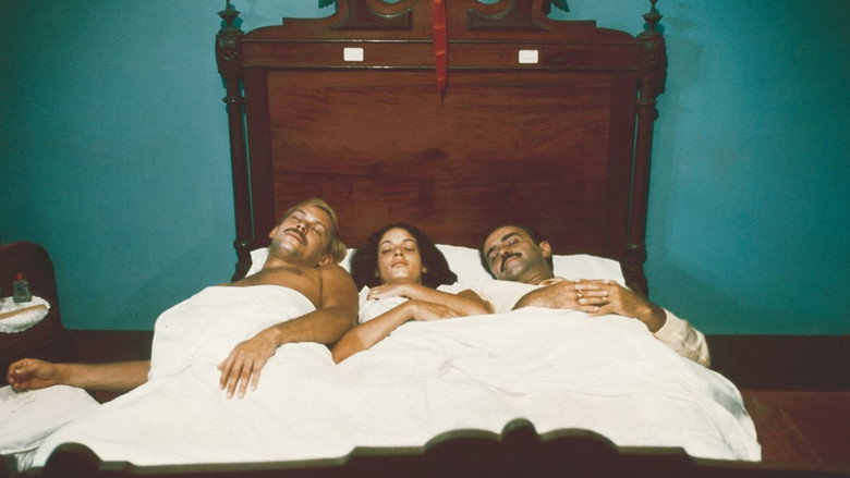 Dona Flor and Her Two Husbands still 7
