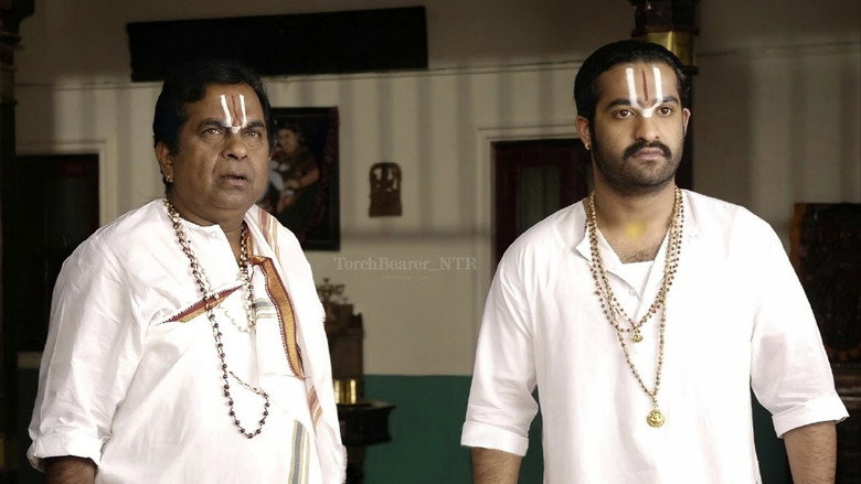 Adhurs still 4