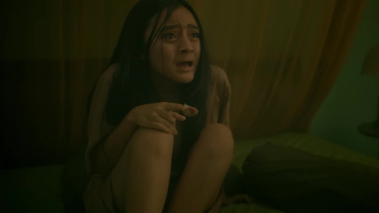 Kisah Tanah Jawa: Pocong Gundul still 6