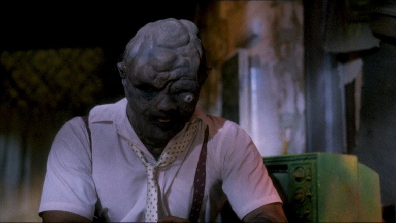 The Toxic Avenger Part III: The Last Temptation of Toxie still 4