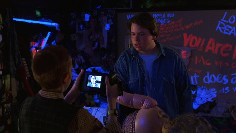 Angus still 2