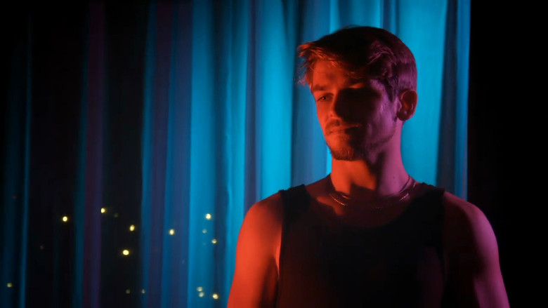 Night Kiss still 1