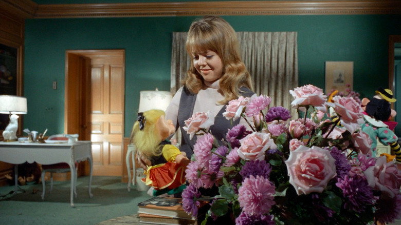 Picture Mommy Dead still 5
