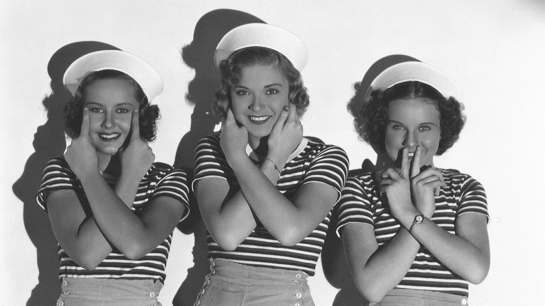 Three Smart Girls still 8