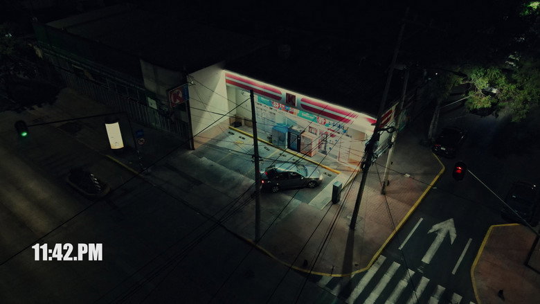 Uno De Muchos still 2