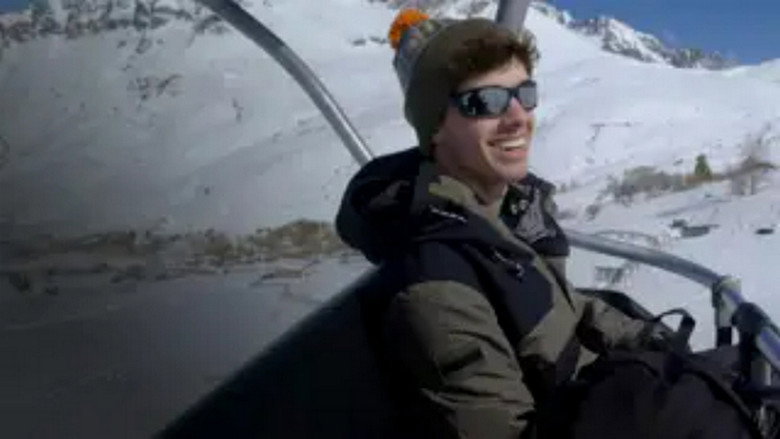 Donovan Magicien : Spéciale ski still 1