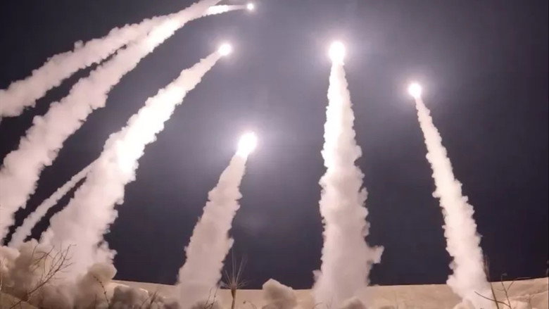 Iran, Israel and the Bomb still 1