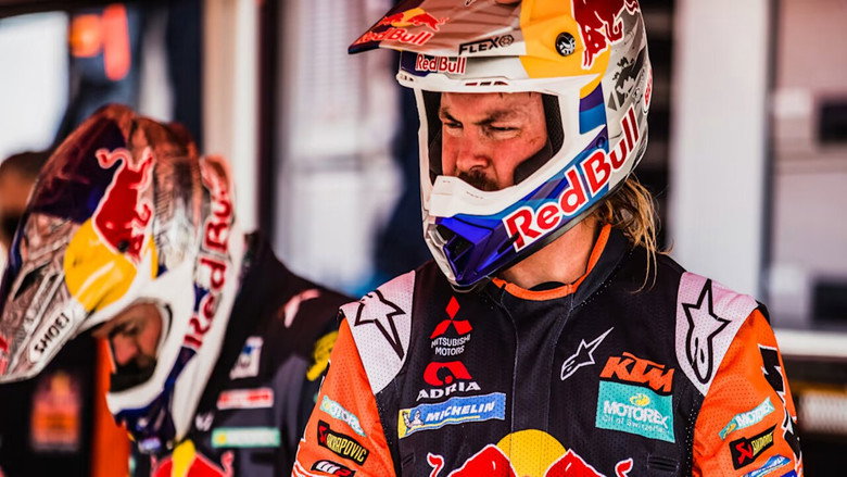 Up Front: With the KTM Rally Team still 1
