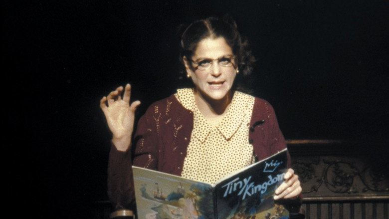 Gilda Live still 8