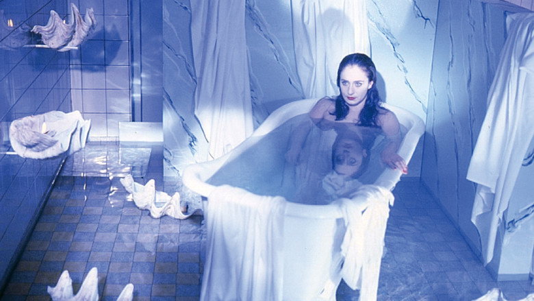 Seduction: The Cruel Woman still 6