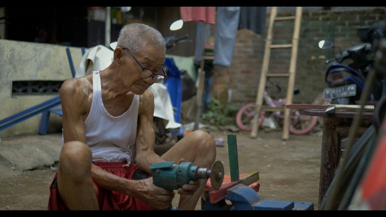 The Last Becak's Sepatbor Painter still 1