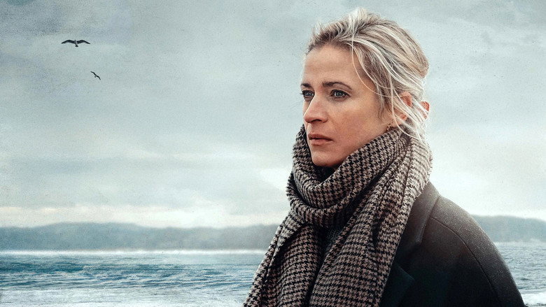 Nora Sand still 8