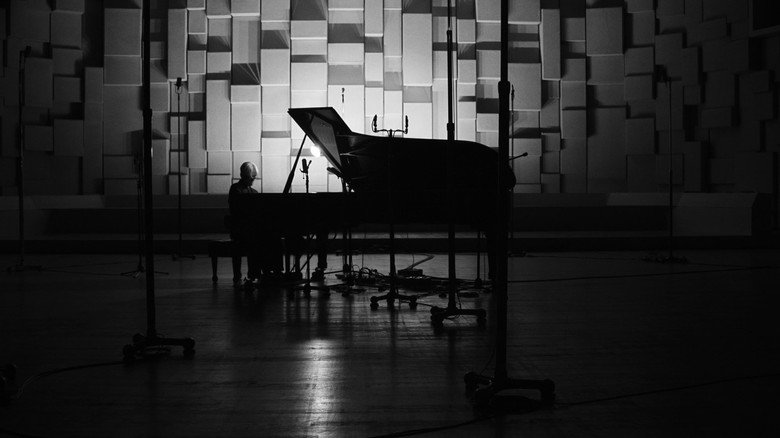 Ryuichi Sakamoto: Playing the Piano 2022 still 2