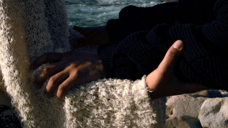 Bajo la bruma still 8