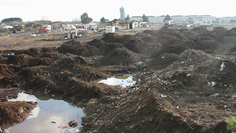 Biùtiful Cauntri still 2