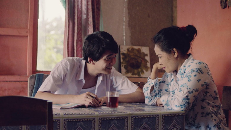 Pria still 4