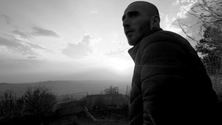 Kroong still 1