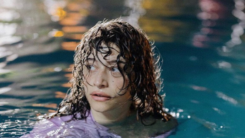 Pools still 1