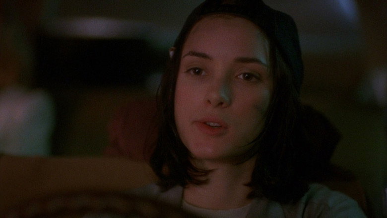 Night on Earth still 3
