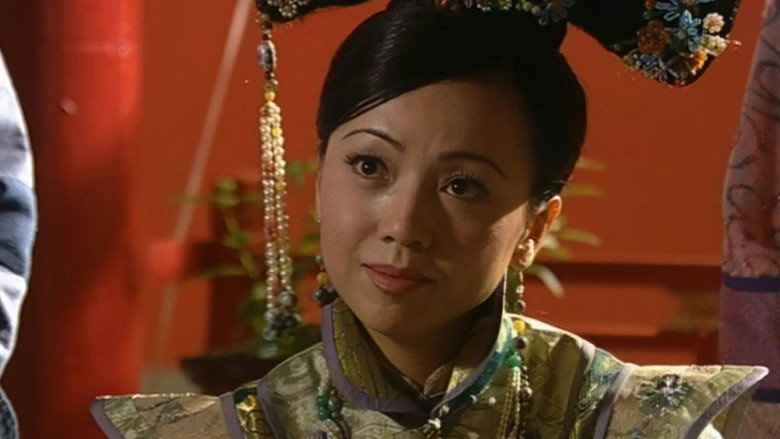 War and Beauty still 6